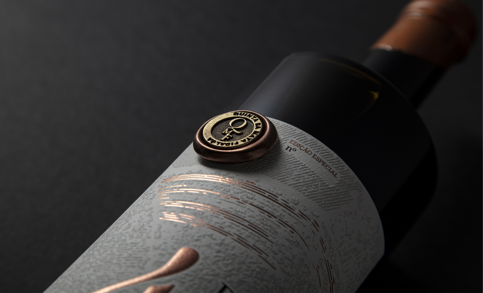 Branding & Luxury Packaging